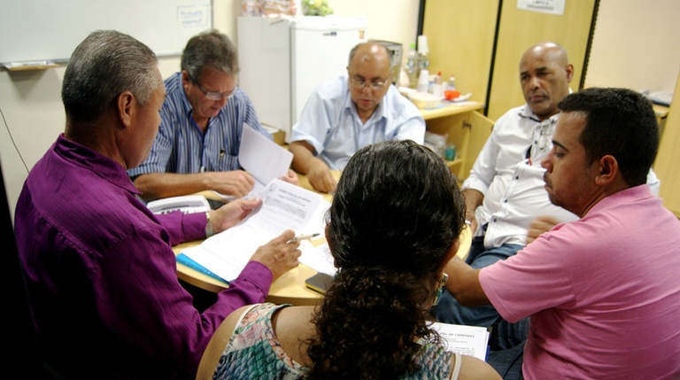 Substitutivo total: vereador Canário reedita projeto de lei AntiUber