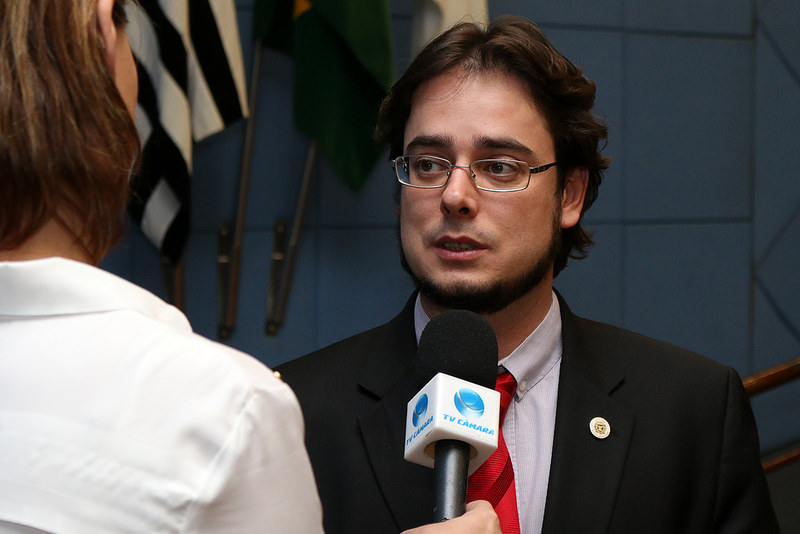 Tourinho irá presidir CEE para debater ações de acolhimento a refugiados sírios e haitianos em Campinas