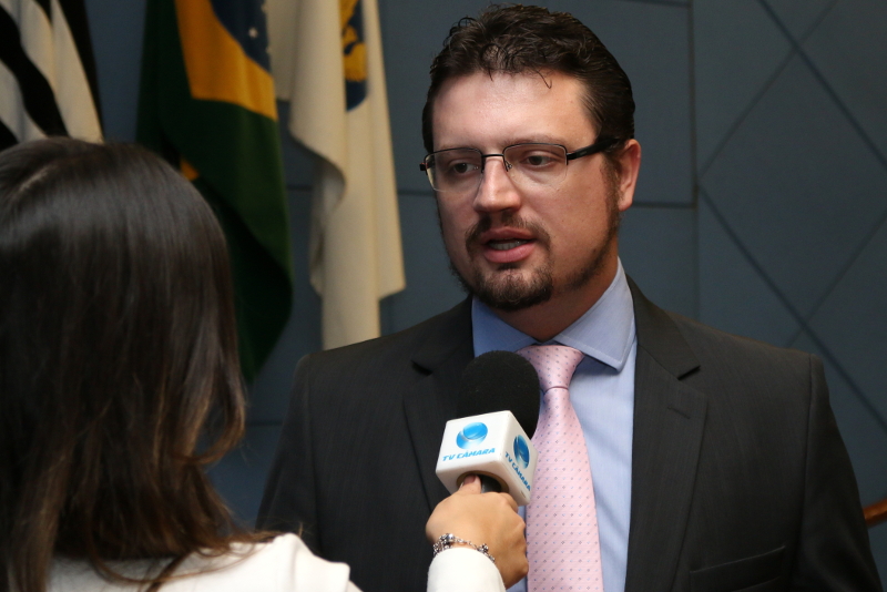 Vereador Vinicius Gratti entrega nesta sexta-feira (18/9) “Medalha Carlos Gomes”