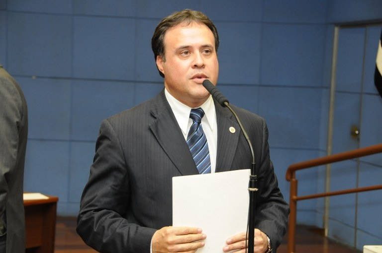 Professor Alberto:com atuação focada na Educação, vereador reabriu escola de música de Campinas