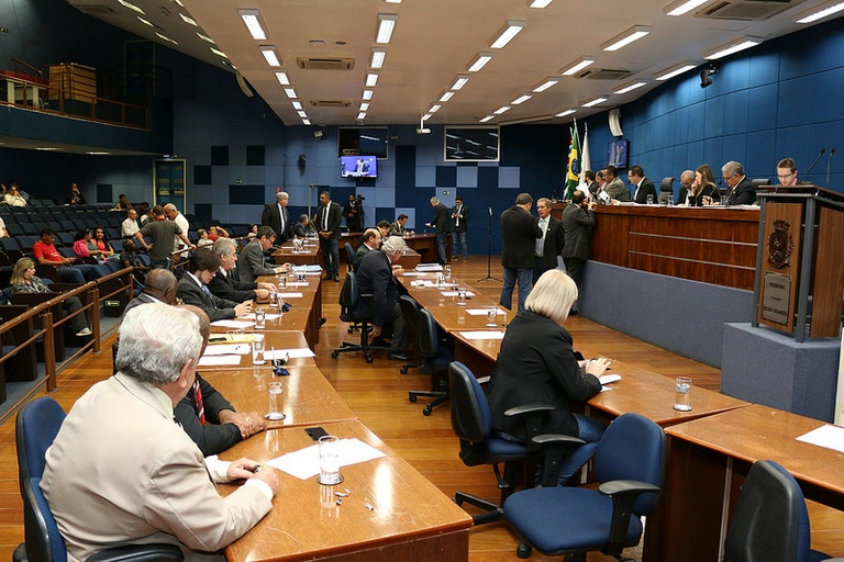 Vereadores analisam - na sessão desta quarta (7/12) - em votação definitiva novas regras para instalação das casas de Acolhimento Tolerado