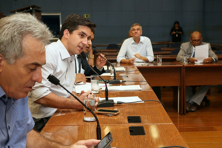PL que obriga fornecimento de cópias de documentos a pacientes do SUS recebe parecer positivo na Comissão de Legalidade