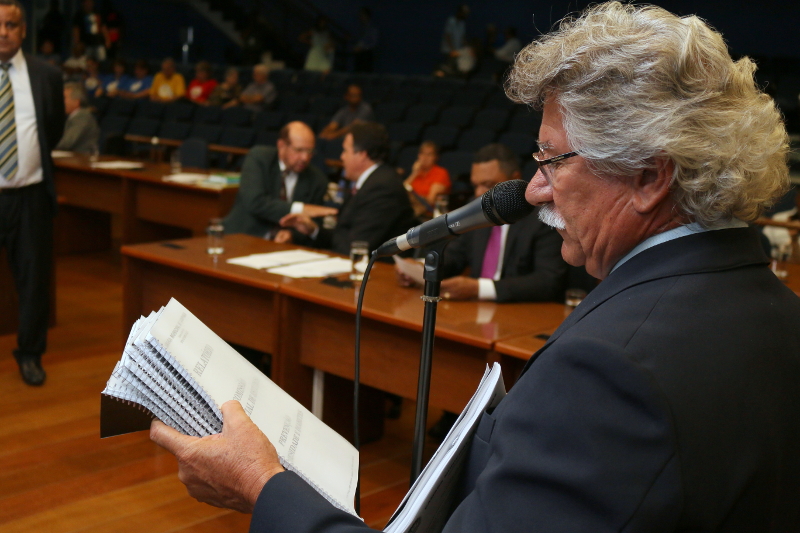 Vereador Zé Carlos quer que bares e restaurantes informem medidas das porções nos cardápios