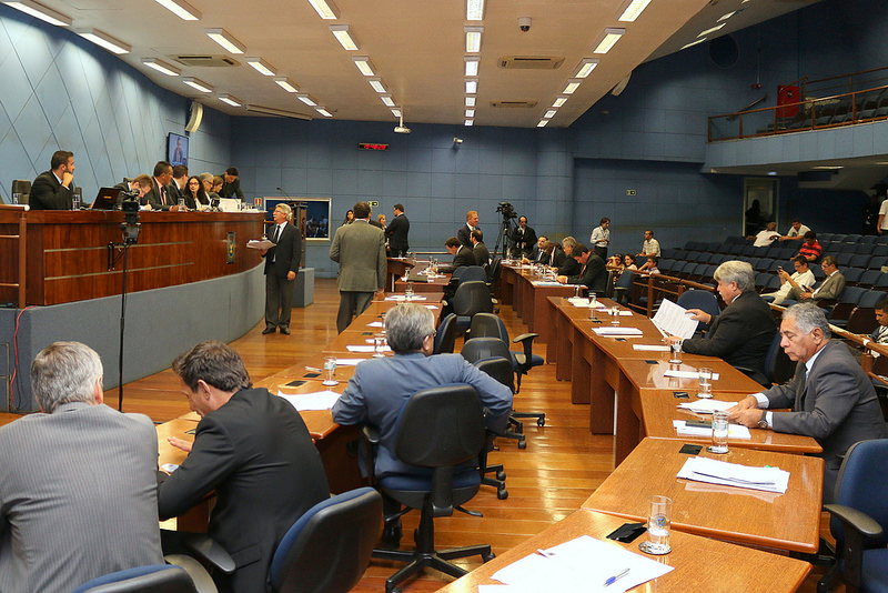 Vereadores analisam nesta quarta (23)_PL que determina o fornecimento aos pacientes de todos os documentos relativos às internações no SUS