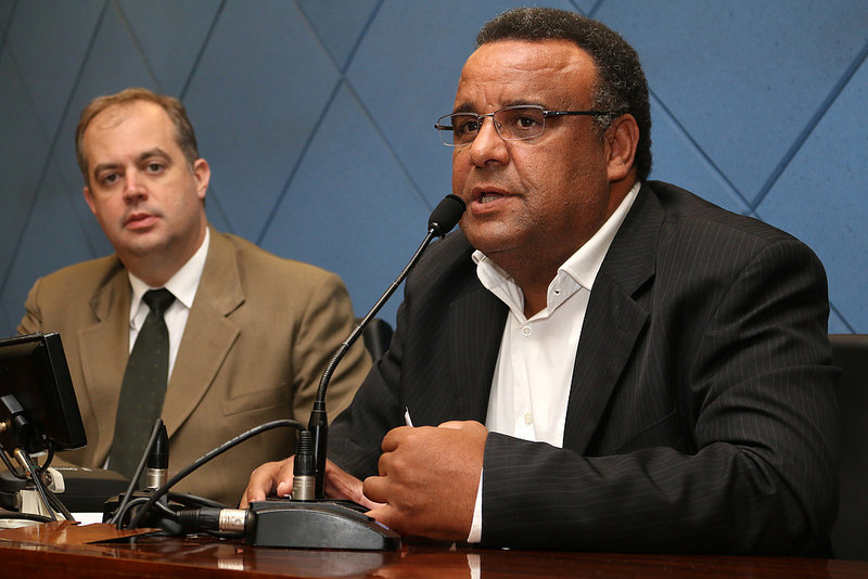 Comissão de Direito do Consumidor quer apuração de preços de combustível na cidade e faz balanço de 2015