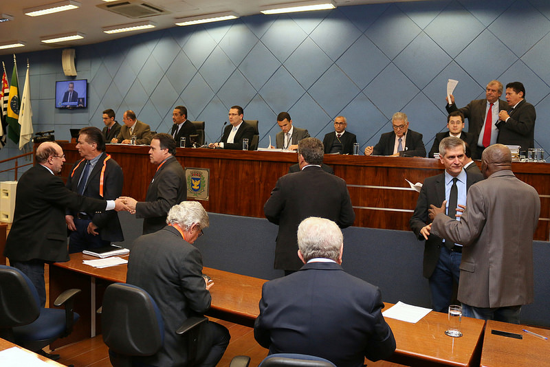 Câmara cria Comissão de Representação de em prol de vitimas da tempestade: liberação de saldo de FGTS e decreto de Estado de Emergência estão em pauta