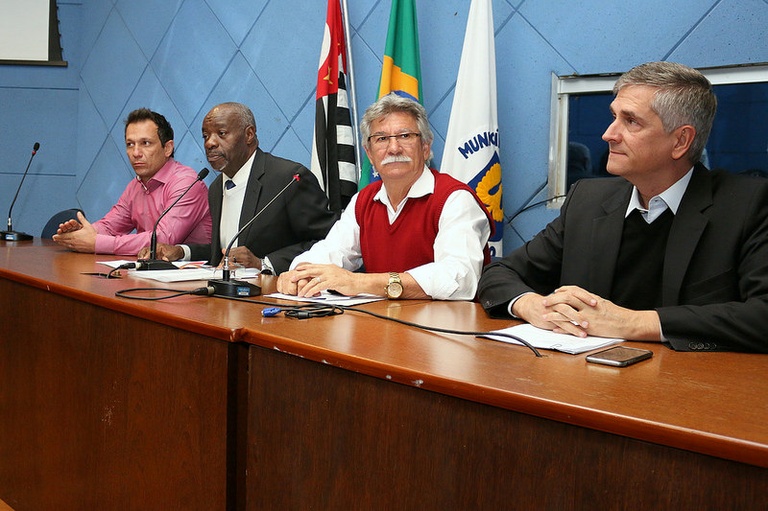 Comissão de representação sobre os desastres da microexplosãocobra da Prefeitura decreto de Situação de Emergência