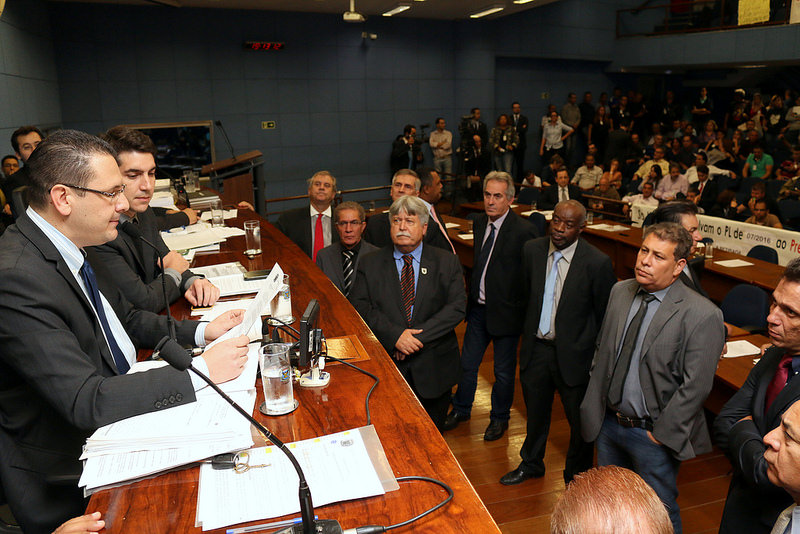 Mesa da Câmara propõe que subsídios para a próxima Legislatura não tenham nenhum reajuste em relação à atual