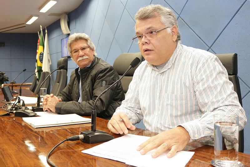 PLs que determinam obrigatoriedade de equipamento para racionar água em edificações e acolhimento tolerado a idosos são debatidos em audiências públicas
