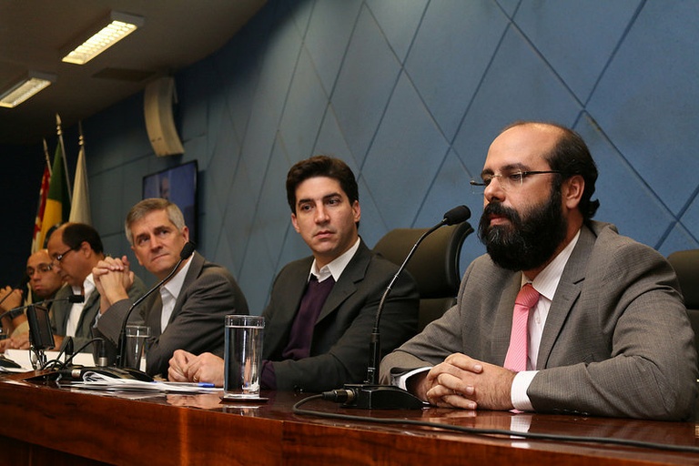 Audiência pública sobre a LDO 2017: previsão de receita para o ano que vem é de R$ 5,4 bilhões; reformas em 46 escolas e construção de cinco unidades de saúde estão previstas