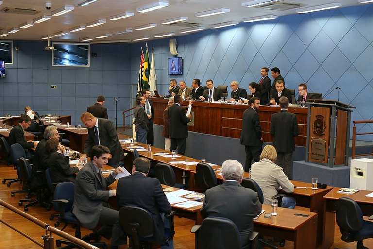 Vereadores analisam nesta quarta (25) projeto que determina as diretrizes orçamentárias (LDO) para o ano de 2017