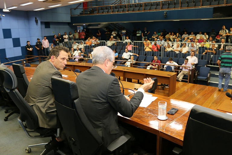Uber: após reunião pública com secretário de Transportes, vereador Tico Costa diz que pedirá urgência em votação de PL que regulamenta aplicativos