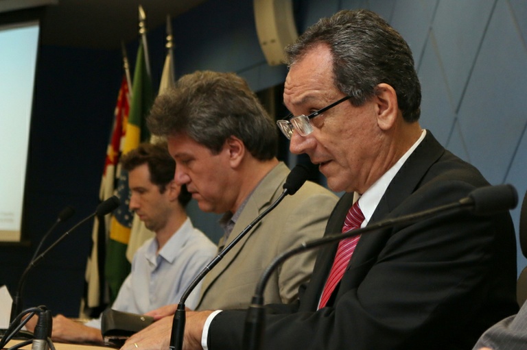 Comissão de Meio Ambiente promove Audiência Pública para debater projeto que corrige cálculo para taxa de regularização fundiária 