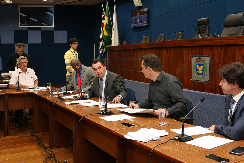 Comissão de Constituição e Legalidade aprova cinco de sete projetos analisados nesta quarta (26)