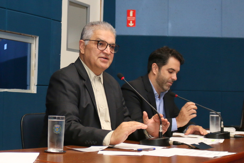 Comissão dos Assuntos da RMC recebe engenheira da Sanasa para apresentar projeto do reservatório de água bruta da cidade