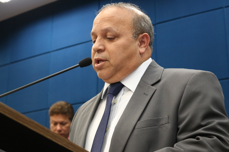 Câmara aprova moção ao DER e pede troca de lâmpadas queimadas e manutenção em luminárias da Estrada da Coudelaria, SP-332