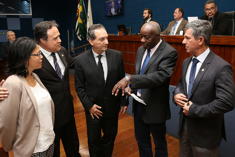CEE debate implementação lei sobre ensino da história afro-brasileira e africana nesta quarta-feira (30)