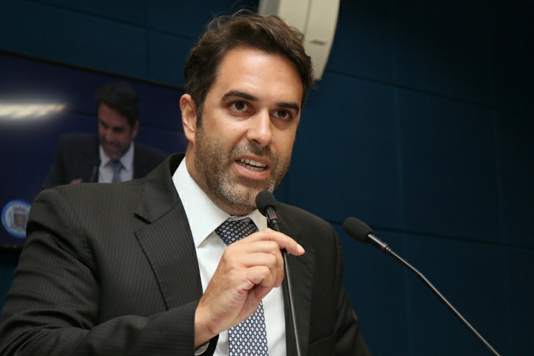 Nelson Hossri entrega Medalha “Exemplo Digno” nesta quinta-feira (10)