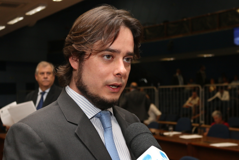 Tourinho promove nesta quinta-feira (17) debate sobre habitação de interesse social 