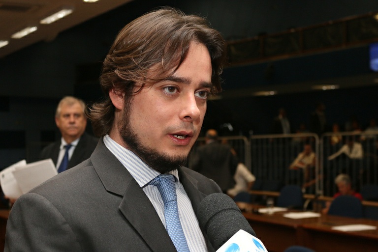Tourinho promove nesta quinta-feira (17) debate sobre habitação de interesse social 