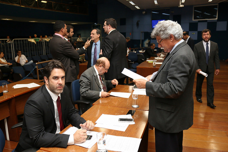 Vereadores aprovam, em votação definitiva, o Plano Plurianual de Campinas; projeto “Escola sem Partido” é retirado de pauta com pedido de vistas