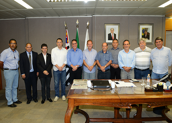 Executivo e Mesa Diretora da Câmara se reúnem na prefeitura