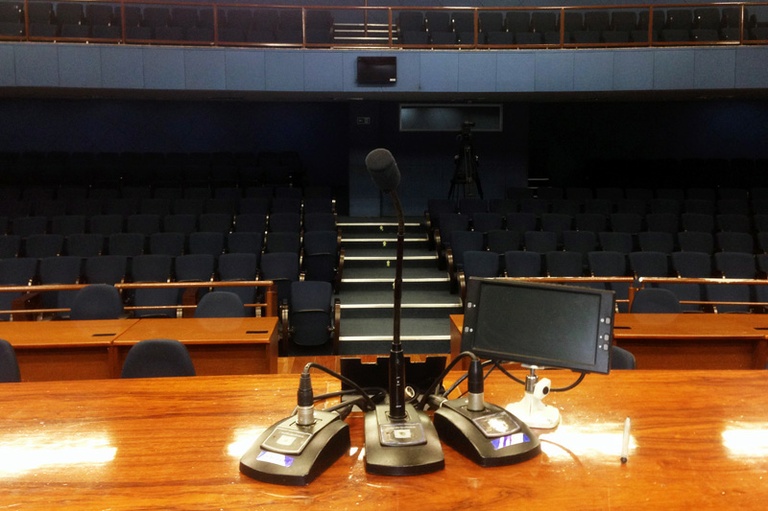 Partidos começam a definir líderes de bancada para a Legislatura 2017-2020