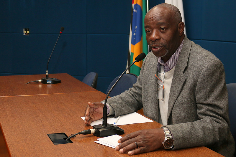 Carlão do PT debate na próxima segunda-feira (17) situação das marginais da Rodovia Santos Dumont
