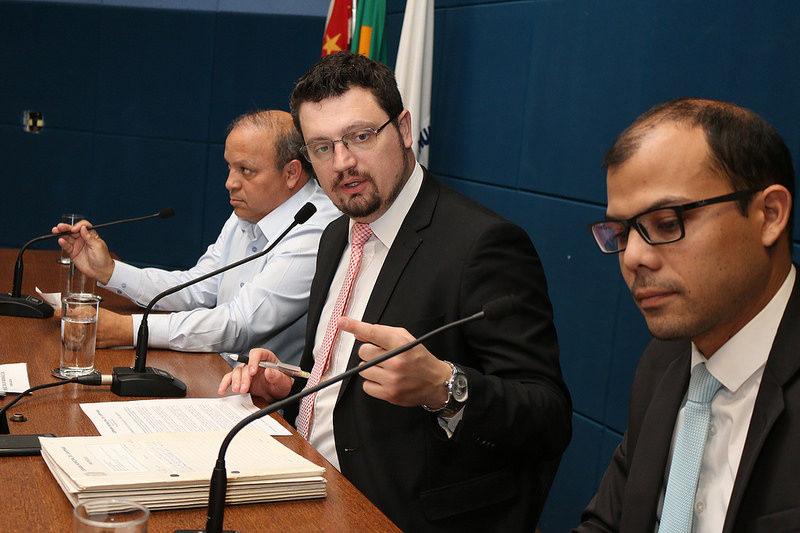 Última reunião do semestre da Comissão de Finanças e Orçamento vota nove pareceres; entre eles o que garante a presença de audiodescrição nos cinemas da cidade