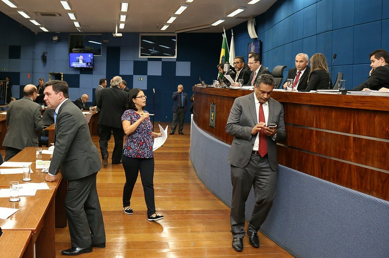 Câmara aprova projeto da Prefeitura que abre caminho para transgênicos na merenda escolar