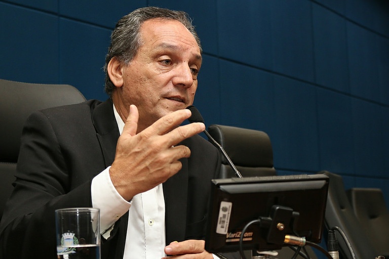 Comissão do Meio Ambiente recebe secretário de Serviços Públicos para apresentar a PPP do lixo
