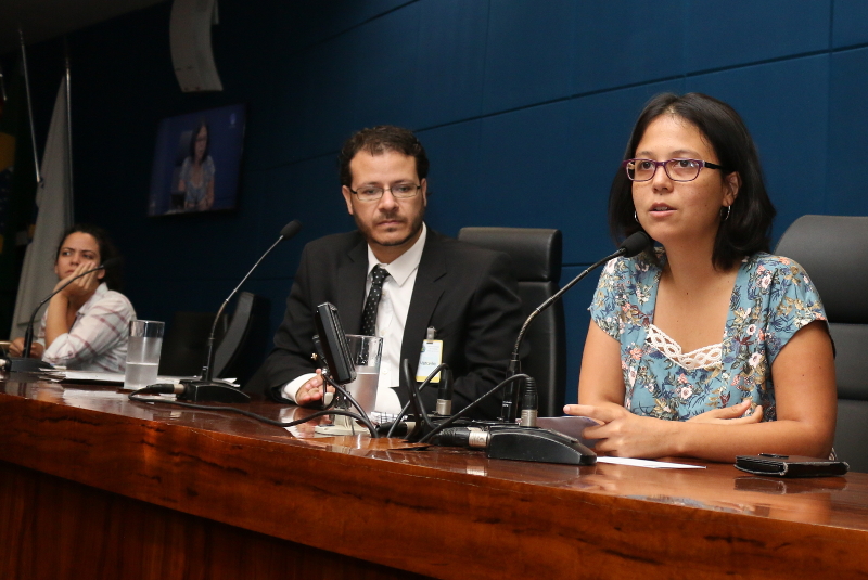 Mariana Conti e Pedro Tourinho convocam nova audiência sobre o corte de energia realizado pela CPFL contra a fábrica ocupada Flaskô