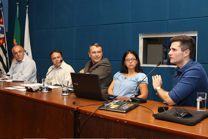 Em reunião da Comissão da Pessoa com Deficiência, cientista da Unicamp fala sobre cadeira de rodas controlada por expressão facial