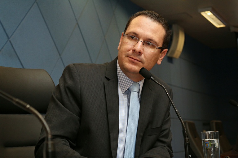 Na primeira parte da sessão desta quarta (15), CPFL explicará na Câmara como funciona o atendimento de demandas da população