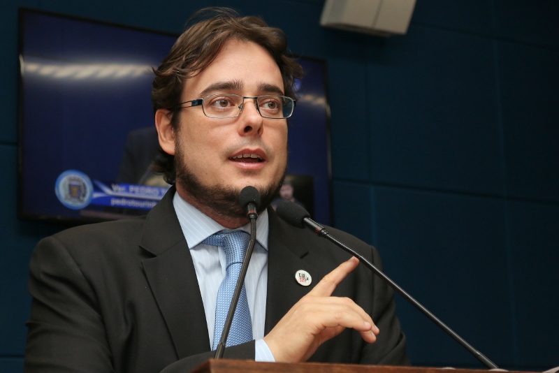 Semana da Mulher: Pedro Tourinho promove Cine Debate nesta sexta-feira (10/3)
