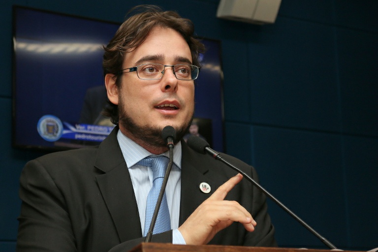Semana da Mulher: Pedro Tourinho promove Cine Debate nesta sexta-feira (10/3)