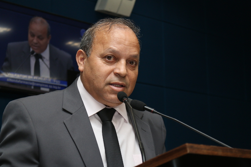Vereador Ailton da Farmácia (PSD) protocola projeto que obriga Sanasa a detalhar consumo nas contas de água