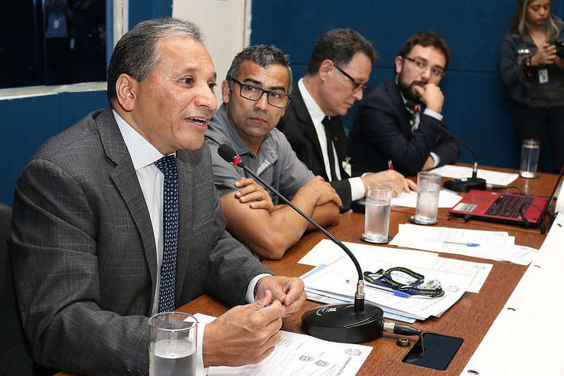 Comissão de Defesa do Consumidor recebe nesta terça-feira (14) representantes de postos de combustíveis
