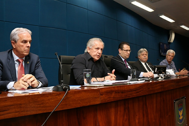 Na 3ª Audiência sobre o Plano Diretor, secretário de Transportes afirma que cidade investirá em mobilidade ativa – pedestres e ciclistas – e transporte de massa; mais de 300 sugestões ao PDE já chegaram pela Internet
