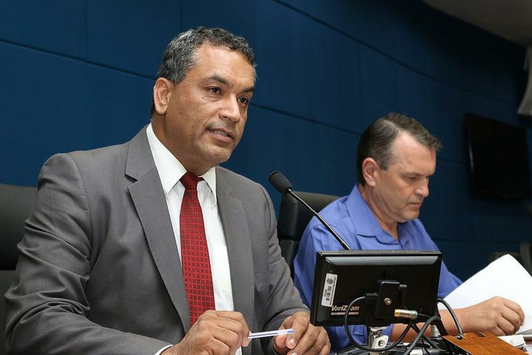 Câmara abriga nesta quarta-feira (25) debate sobre uso de armas por agentes de trânsito