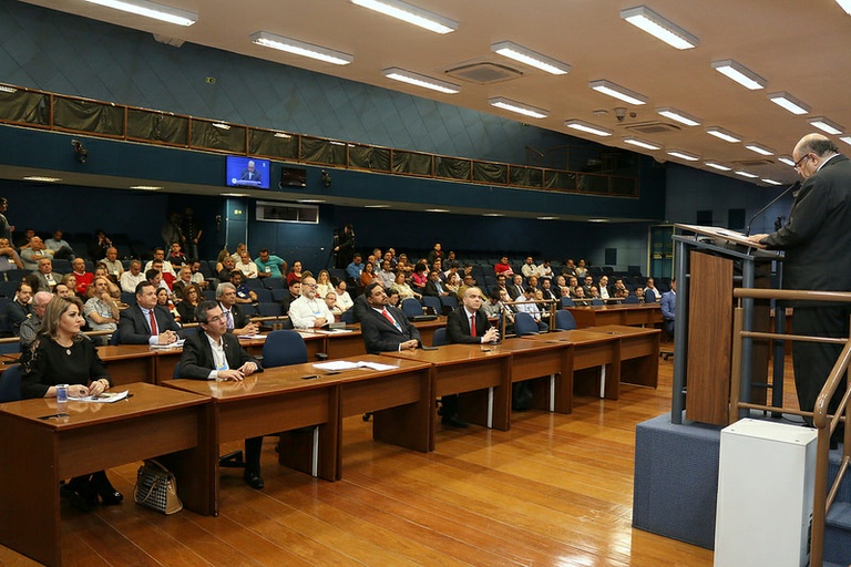 Câmara entrega nesta terça-feira (24) Diploma de Mérito Odontológico