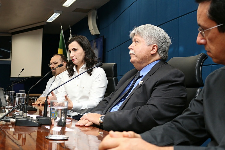 Em abertura da Semana Municipal de Defesa e Proteção da Vida na Câmara, pesquisadora elogia Brasil por ser “força resistente ao aborto”