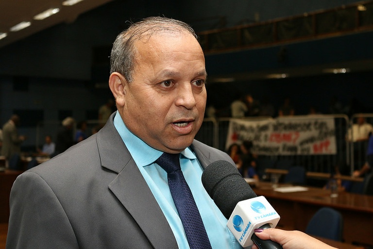 Câmara apela ao Ministério de Saúde contra a possível retirada de insulina das Farmácias Populares