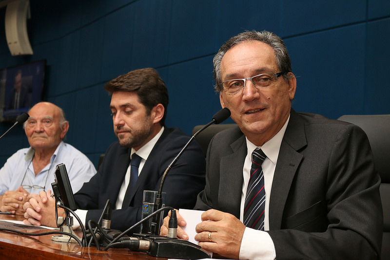Comissão do Meio Ambiente chama a Defesa Civil para debater - na primeira parte da sessão de segunda-feira (4) - os riscos das queimadas na região