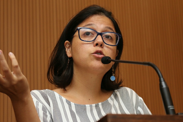 Mariana Conti cobra retomada do transporte escolar adaptado em Campinas para crianças com deficiência 