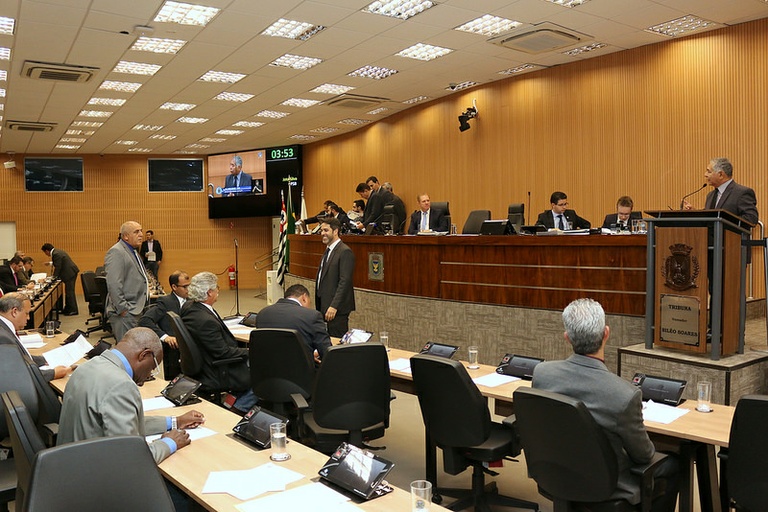 Câmara vota nesta segunda-feira (27/08) exigência de apresentação de documento para realizar compras acima de mil reais no comércio