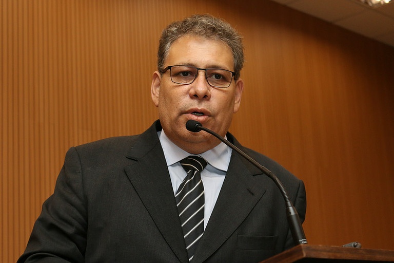 Carmo Luiz entrega diversas honrarias nesta quinta (02)