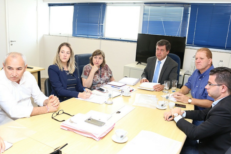 CP Ouro Verde: Comissão se reúne com servidores que devem auxiliar os trabalhos