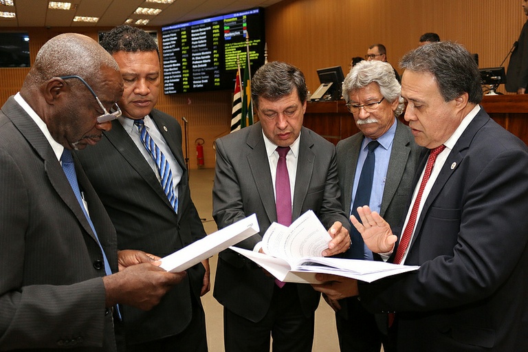 Em reuniões extraordinárias, vereadores aprovam, em definitivo, incorporação da Ciatec pela IMA e aumento de capital da Cohab