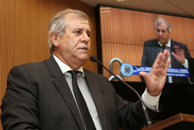 Marcos Bernardelli homenageia médico nesta sexta-feira (14) 